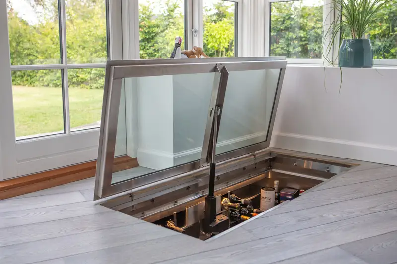 Vinorage vinkjeller med hevefunksjon