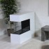 Elegant hvit biopeis for gulvet eller ved en endevegg