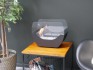Svart biopeis til bord med krybbedesign
